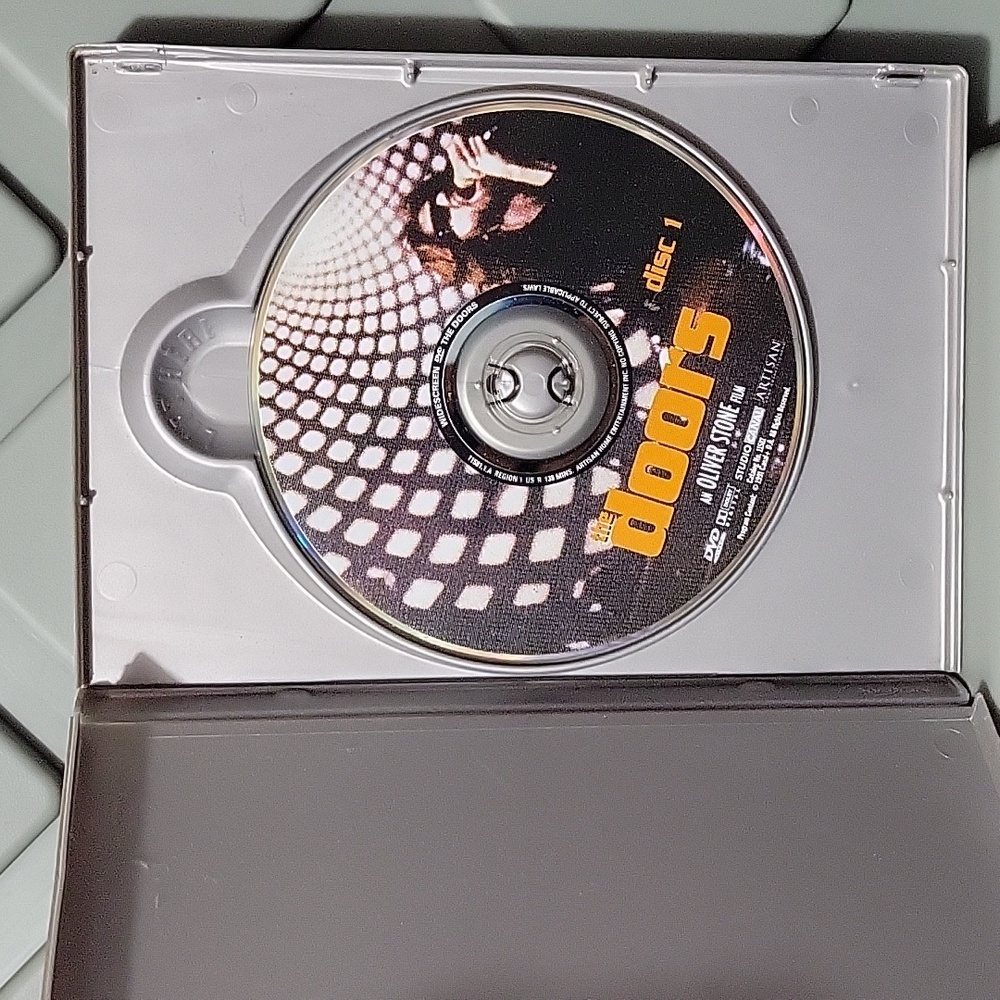 Special Artisan Edition of The Doors film on a two-disc DVD set Used Condtion - Picture 11 of 12